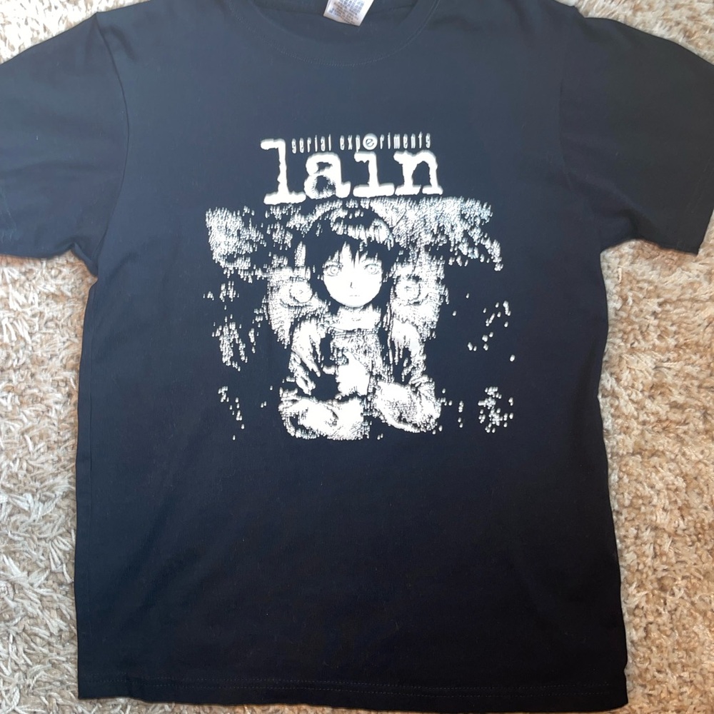 Lain anime graphic tee.